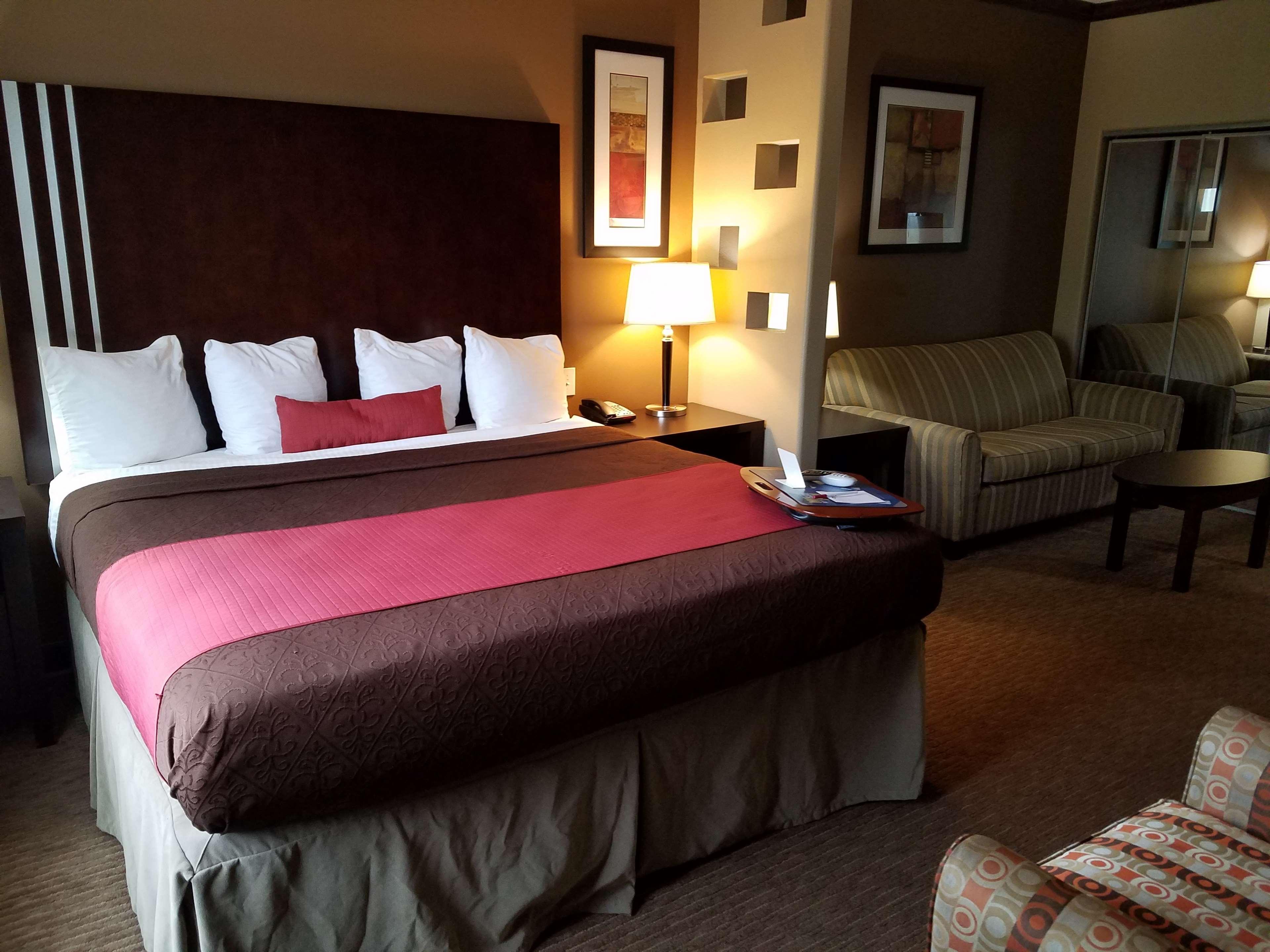 Best Western Plus Texoma Hotel & Suites Denison Esterno foto